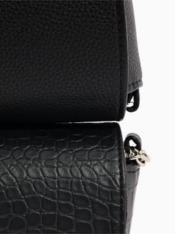 Сумка женская мессенджер TEXTURA на магните, 15×6×13 см, чёрная