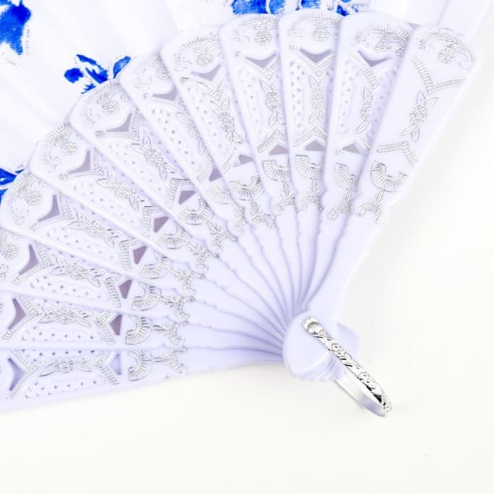 Веер складной «Синий рисунок на белом», 23 см, МИКС