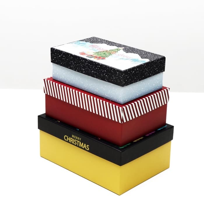 Набор подарочных новогодних коробок 3 в 1 Merry christmas, 23×16×9.5 - 19×12×6.5 см