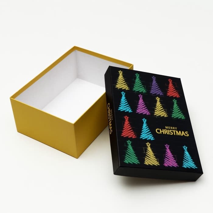 Набор подарочных новогодних коробок 3 в 1 Merry christmas, 23×16×9.5 - 19×12×6.5 см