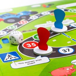 Настольная игра-бродилка «Синий трактор», 3+