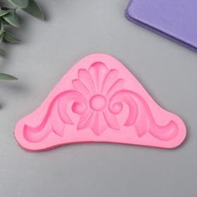 Молд силиконовый «Узор - уголок с вензелем» 1.3×6.1×11.1 см