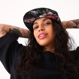 Кепка женская с прямым козырьком Be unique, чёрный р-р56