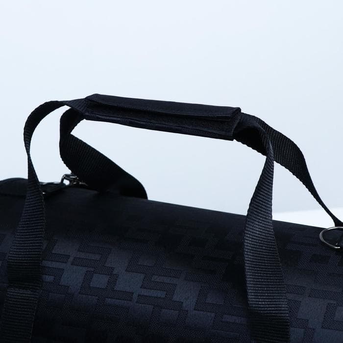 Сумка - переноска для животных «Люкс», 40×25×26 см, ПВХ, жаккард, чёрная