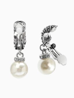 Клипсы «Грейс», диагональ бусин, белая в чернёном серебре