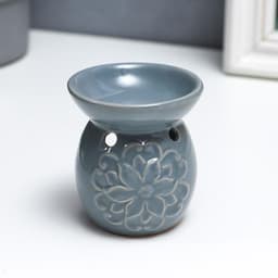 Аромалампа для эфирных масел «Цветок и завитки», керамика, 7.5×7×7 см, МИКС