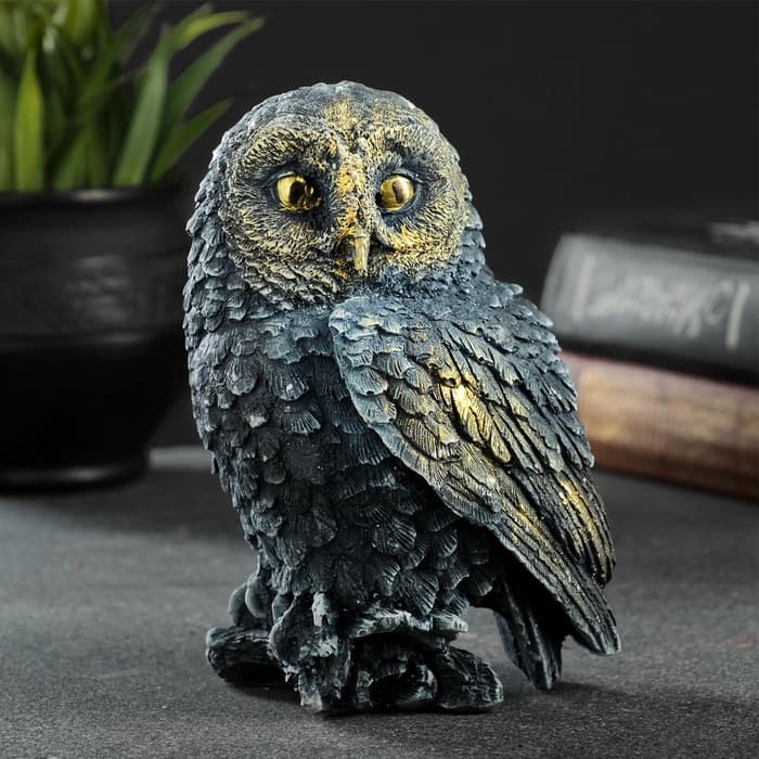 Фигурка гипс «Сова на пеньке», серо-голубой, 10×9×14.5 см, МИКС