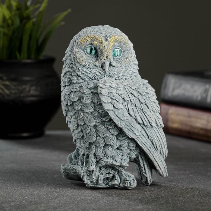 Фигурка гипс «Сова на пеньке», серо-голубой, 10×9×14.5 см, МИКС
