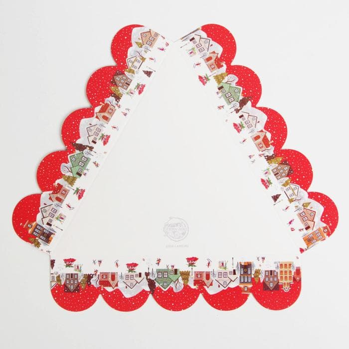 Коробка для кондитерских изделий новогодняя с пластиковой крышкой Friends, 18×18×4 см