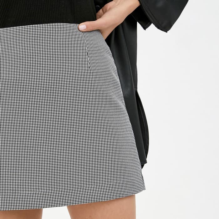 Юбка мини женская MIST, размер 48, чёрная, белая