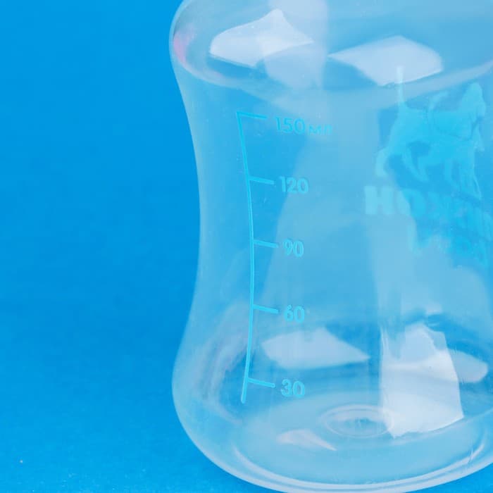 Набор для вскармливания животных «Пижон», бутылочка 150 мл, 2 соски и ёршик