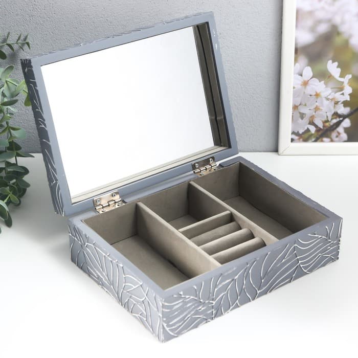 Шкатулка для украшений «Листья на сером», дерево, 7×16.3×22.3 см