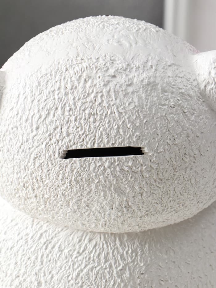 Копилка для денег «Мишка с букетом», гипс, 19×20 см