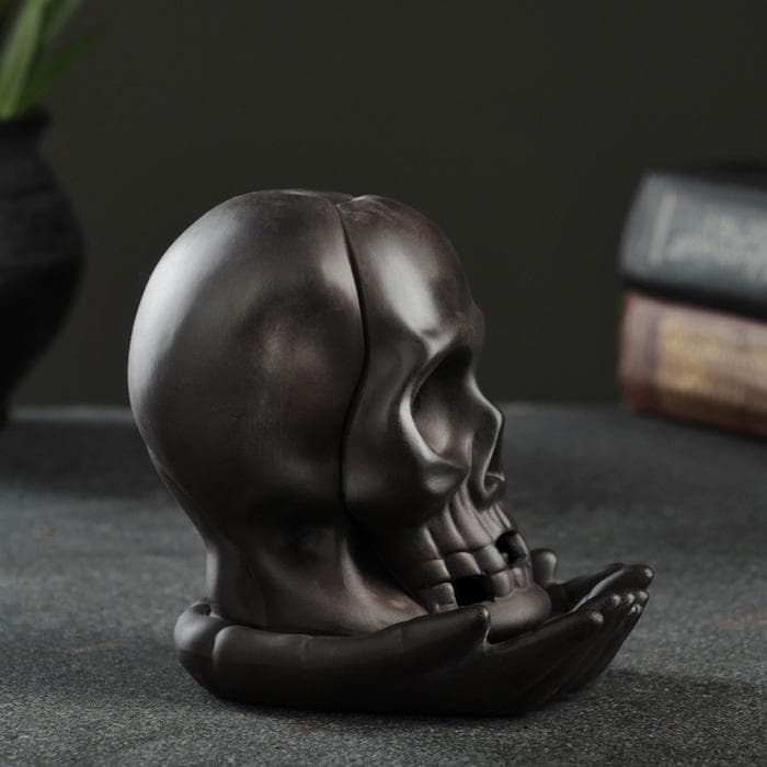 Подставка для благовоний TAKE IT EASY «Череп», набор благовоний конусы, стелющийся дым, 10×8×8 см, с подсветкой, батарейки LR=44