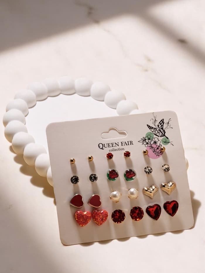 Серьги пусеты QF «Романтика», 12 пар, сердечки, цветные в золоте