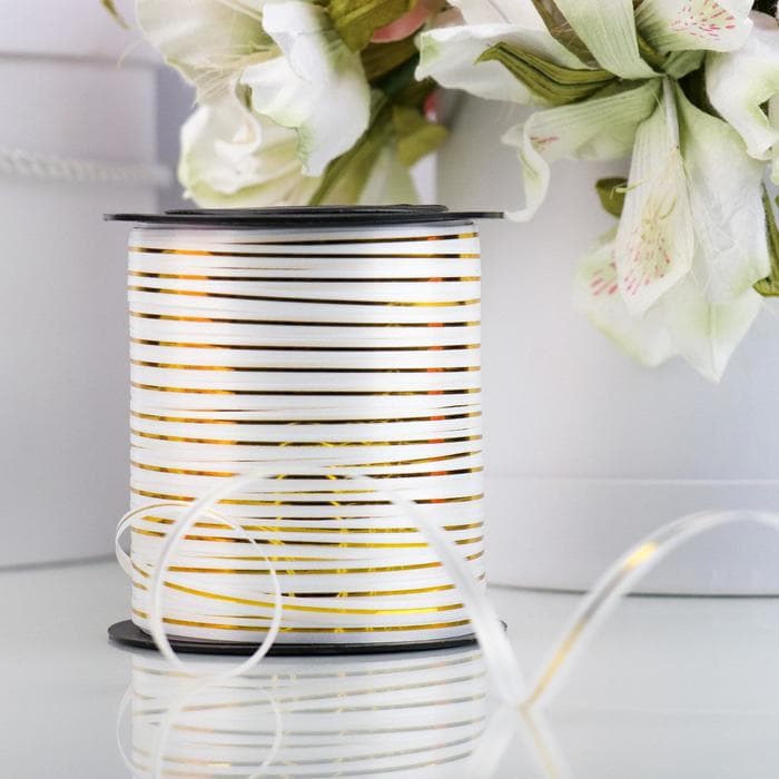 Лента упаковочная для декора, подарков и шаров, белая с золотой полосой, 5 мм × 225 м