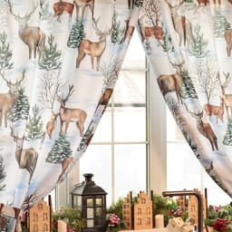 Новогодний комплект штор для кухни с подхватами «Сказочный лес» 145×180 см-2 шт., габардин