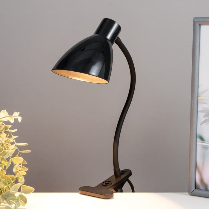 Настольная лампа 16700/1BK Е27 15 Вт черный RISALUX
