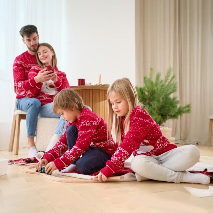 Джемпер детский новогодний вязаный KAFTAN: Santa, красный, рост 110-116 см