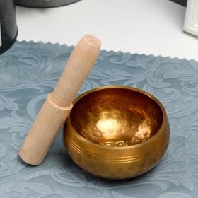 Поющая чаша золотая матовая «Точки и цветок», музыкальный инструмент, с резонатором, 4×8×8 см