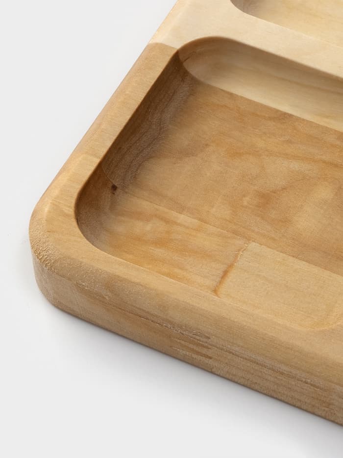 Менажница Доляна «Комо», 18×18×1.8 см, 4 секции, дерево берёза, пропитана маслом