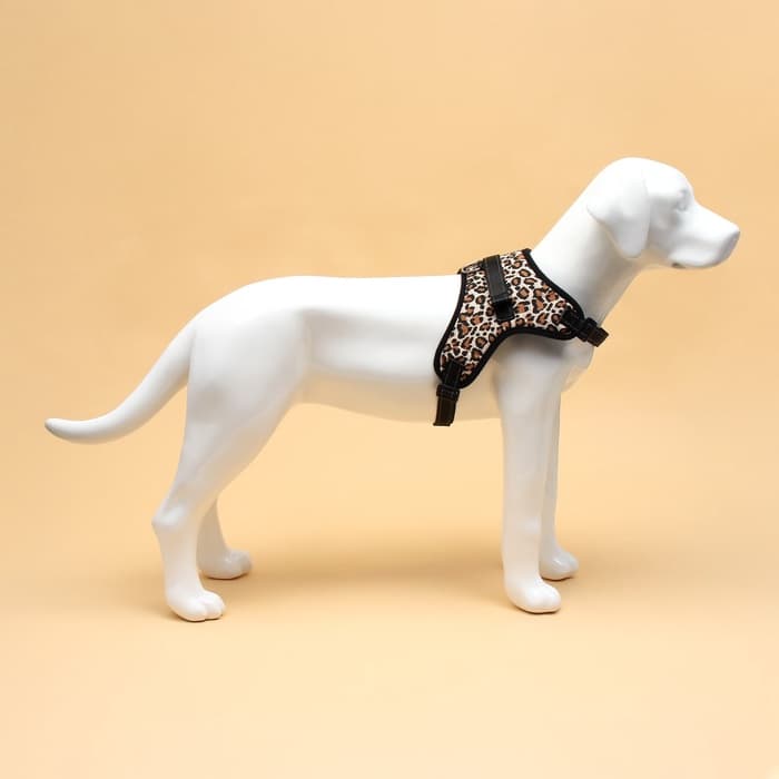 Шлейка К7, размер XL, ОГ 74-92 см, вес 28-47.5 кг, мягкая, светоотражающая, леопард