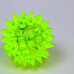 Мяч для животных малый, 4.5 см, светящийся, TPR, жёлтый