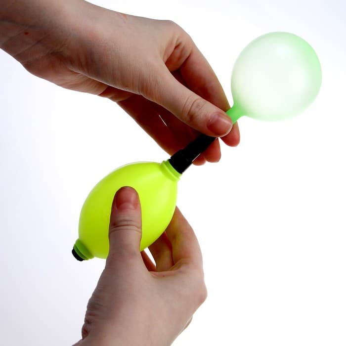 Водяные бомбочки «Бей в цель», 200 шт., с насосом и насадкой, МИКС