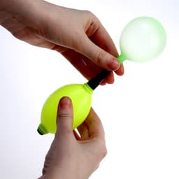 Водяные бомбочки «Бей в цель», 200 шт., с насосом и насадкой, МИКС