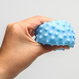 Подарочный набор развивающих, тактильных мячиков «Волшебный елочка» 6 шт., Крошка Я