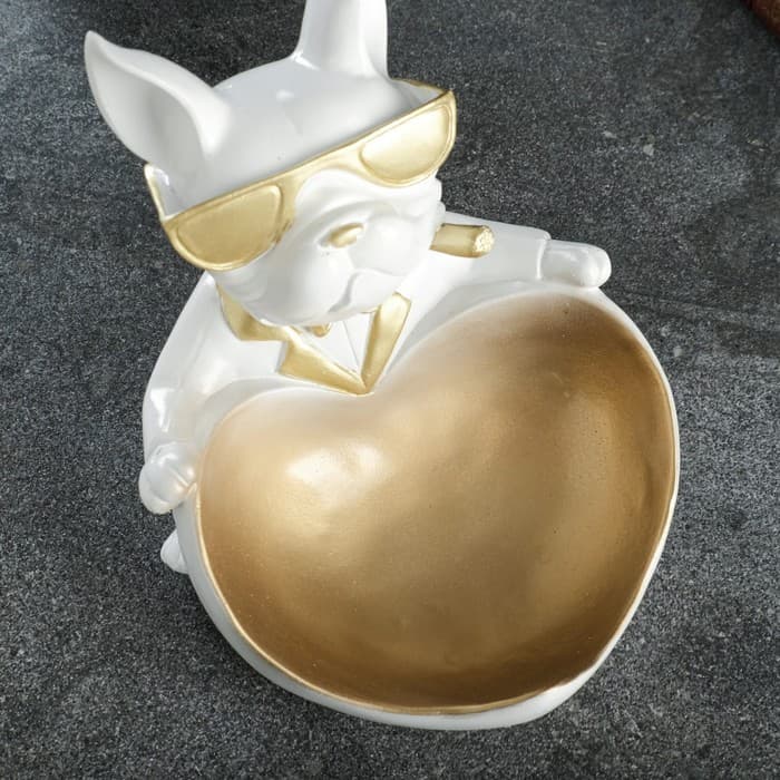 Подставка для мелочей «Бульдог сидит», белая, 20×18×21 см