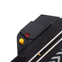 Автотрек «Гонки на суперкарах», с 2 машинами, пульт + ручной генератор, работает от сети