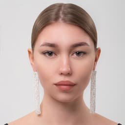 Серьги висячие со стразами «Водопад», квадрат, белые в серебре, 9.5 см