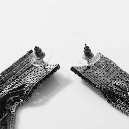 Серьги висячие со стразами «Водопад», на квадрате, чёрные в серебре, 11 см