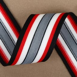 Тесьма трикотажная лампас 40 мм, 9±0.5 м, чёрная, красная