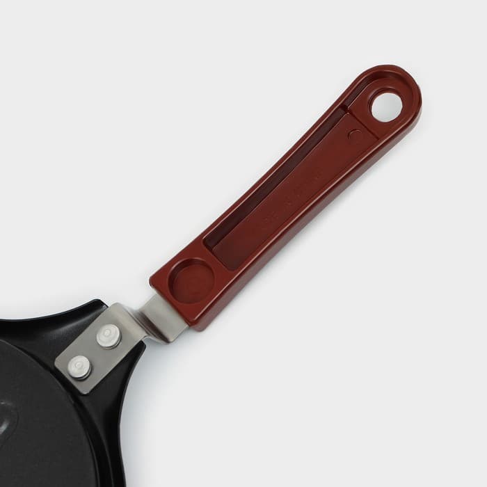 Сковорода Доляна «Котик», d=14 см, пластиковая ручка, антипригарное покрытие, углеродистая сталь, чёрная