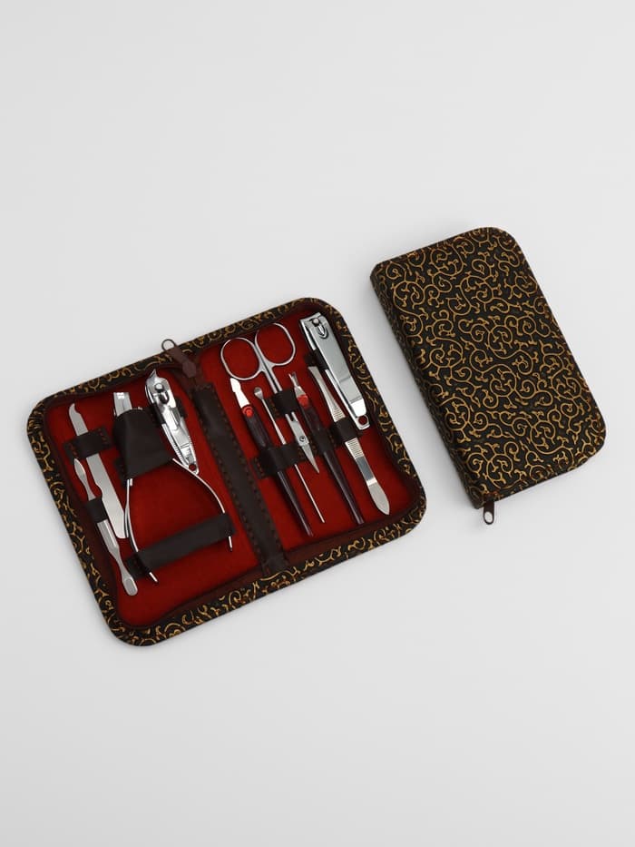 Набор маникюрный «Вензеля», 10 предметов, в футляре, коричневый