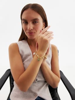 Браслет цепочка «Жемчуг и медальон», L=20 см, белый в золоте