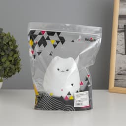 Фигурка светящаяся RISALUX «Антистресс мякиш котёнок», LED-ночник, RGB, от батареек 3ААА, 9.5×9.5×10.5 см