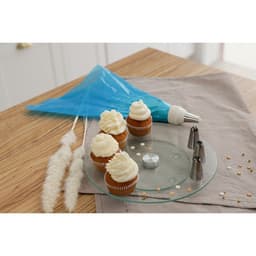 Набор кондитерский, 7 предметов: 2 мешка, 4 насадки d=2.5 см, адаптер