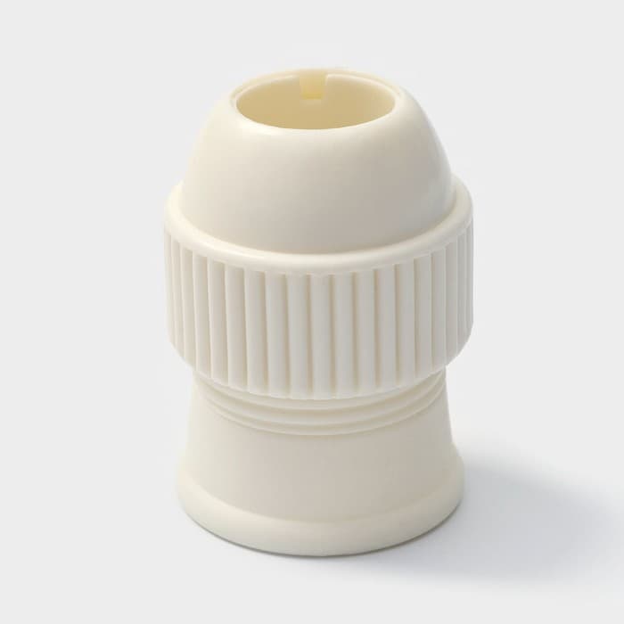 Набор кондитерский, 7 предметов: 2 мешка, 4 насадки d=2.5 см, адаптер