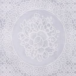 Клеёнка на стол «Роуз», ажурная, ширина 137 см, рулон 20 метров, толщина 0.2 мм, цвет белый