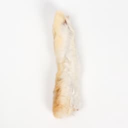 Игрушка-лакомство TitBit для кошек, кроличья лапка пушистая, 16 г