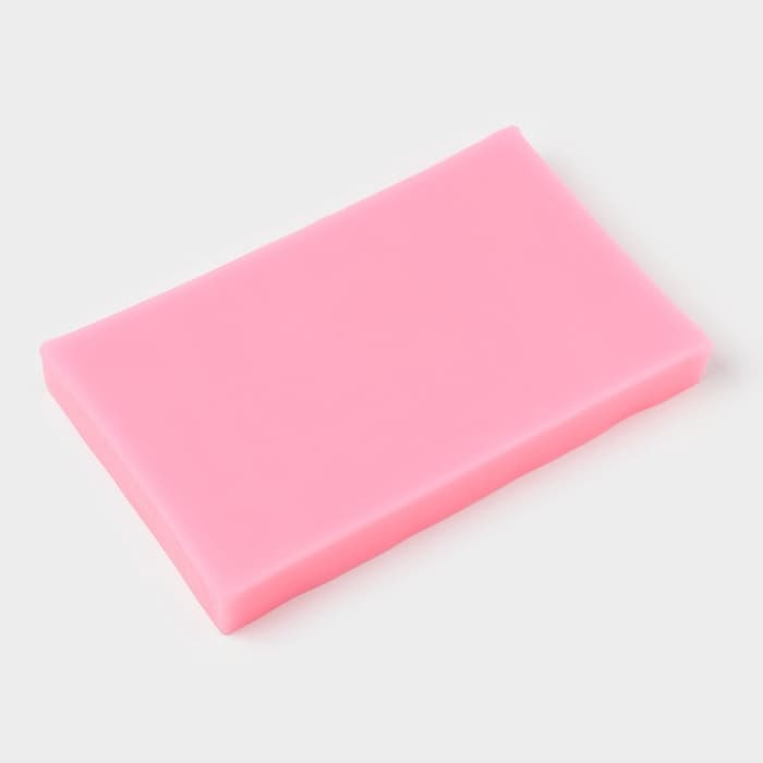 Молд для заливки «Машинки», силикон, 12 ячеек, 14.5×8.8×1.8 см, розовый