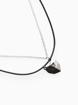 Кулоны парные на магните «Неразлучники.Половинки сердца», L=48 см, набор 2 шт. чёрные, серебряный