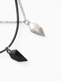 Кулоны парные на магните «Неразлучники.Половинки сердца», L=48 см, набор 2 шт. чёрные, серебряный