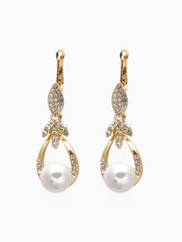Серьги висячие «Жемчуг Грейс», белые в золоте