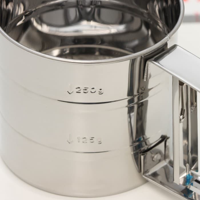 Кружка - сито для просеивания муки Доляна, 375 мл, металл, серебристая