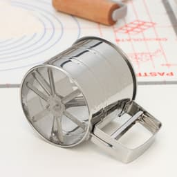 Кружка - сито для просеивания муки Доляна, 375 мл, металл, серебристая