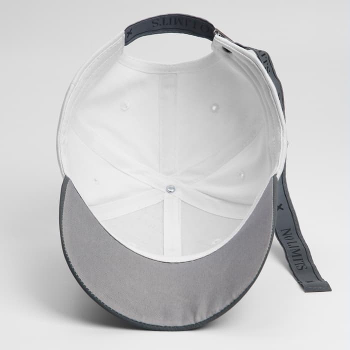 Кепка женская со светоотражающими элементами No limits, белая, р-р 56